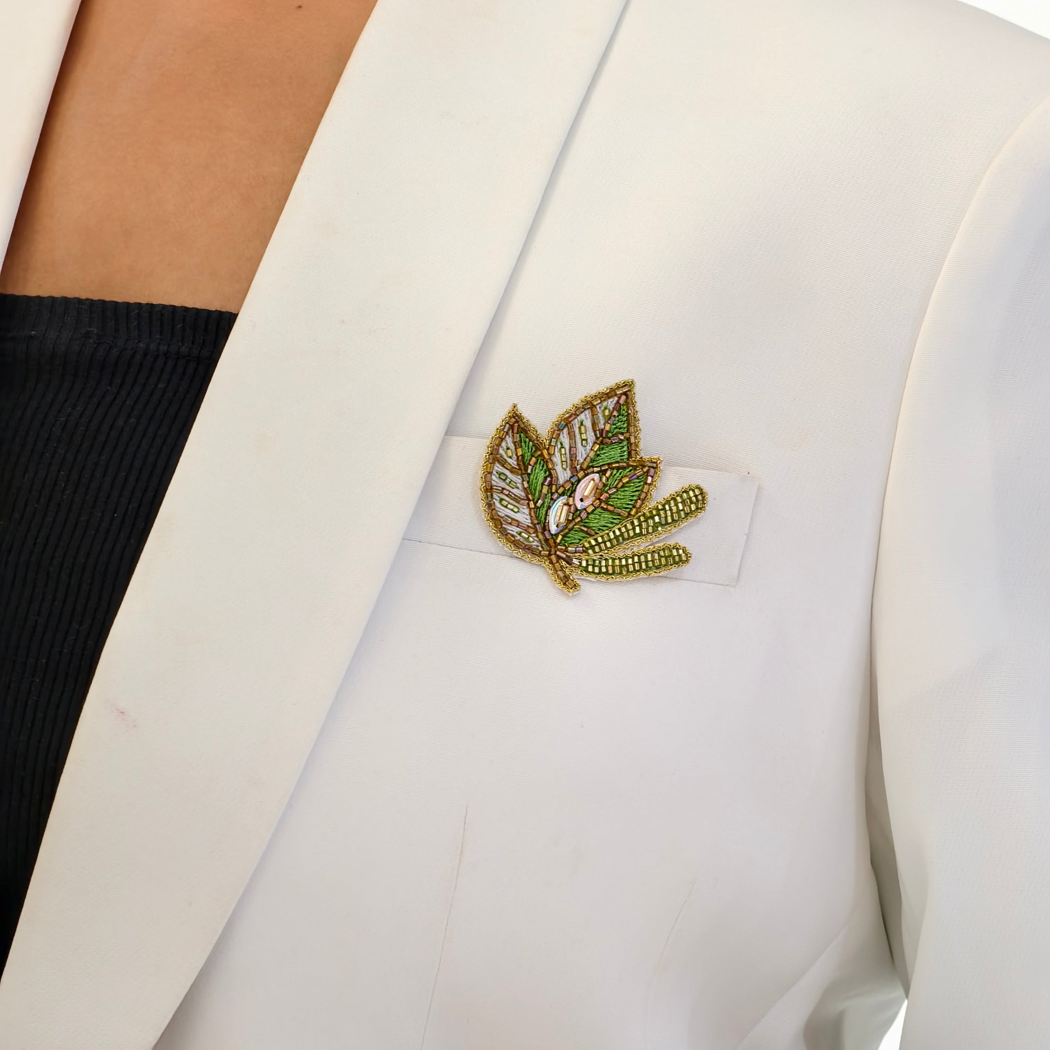 Leafy Luxe Pin