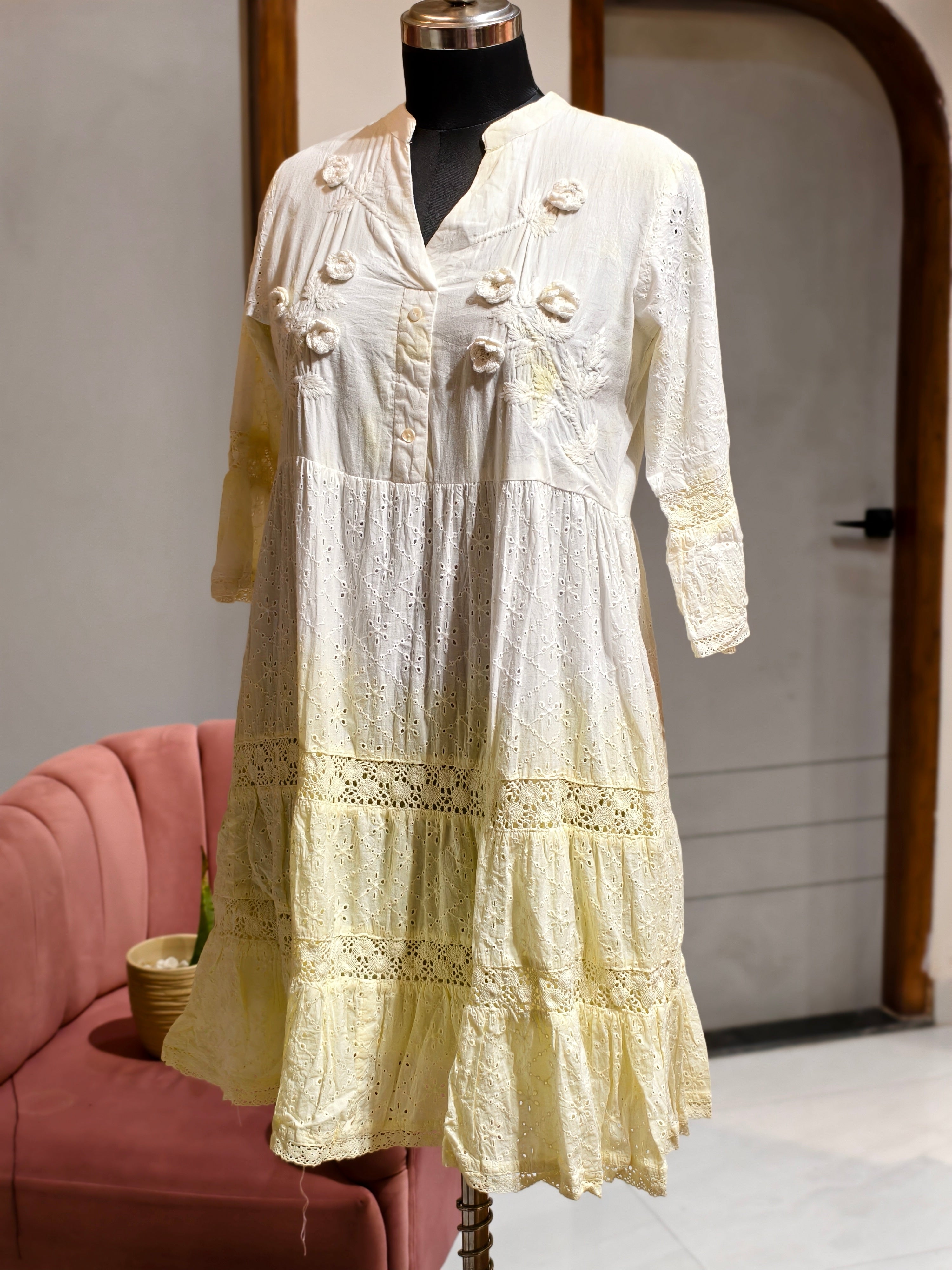 Sunehri Safedi Tunic