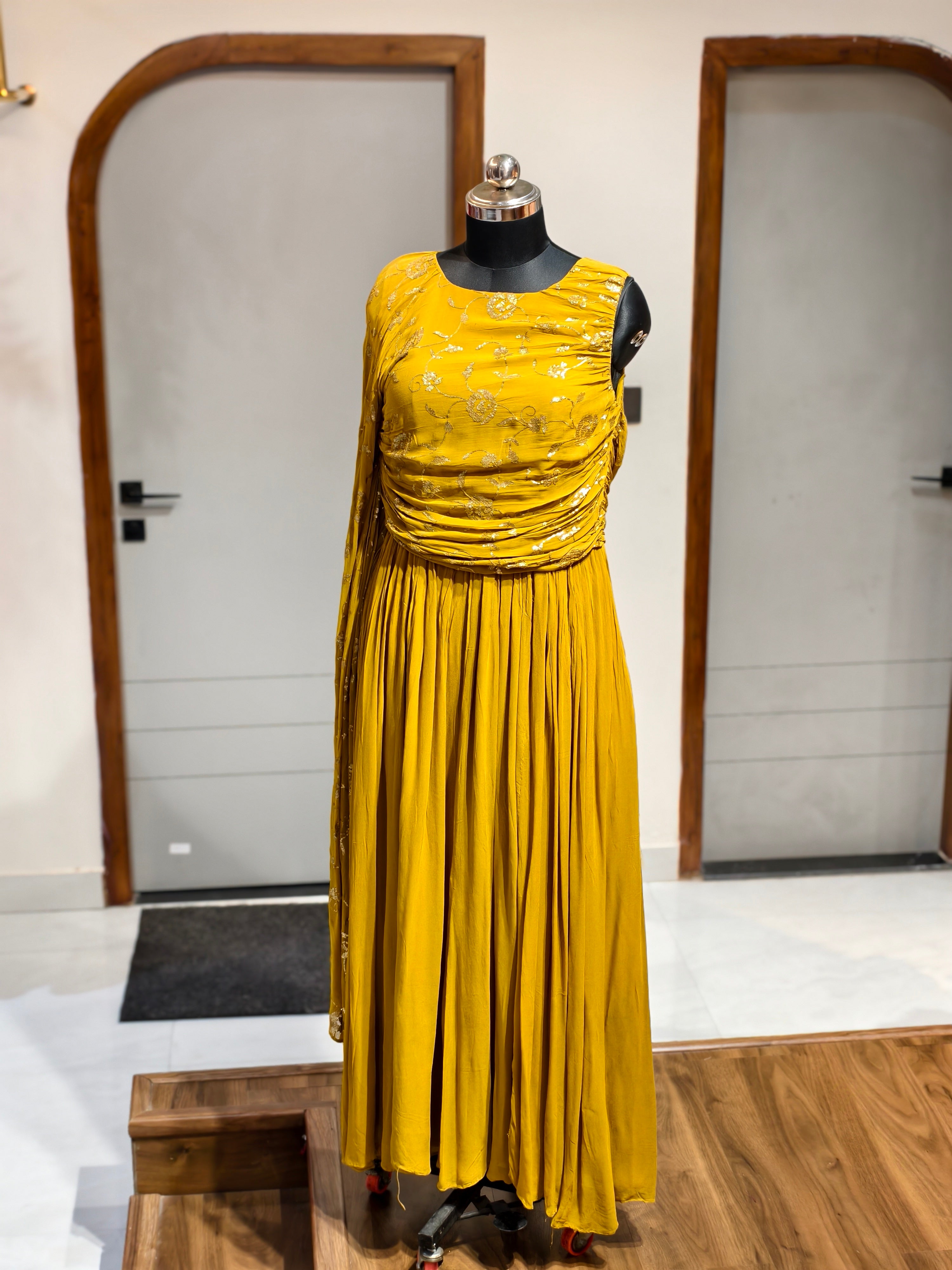 HaldiRaag Gown