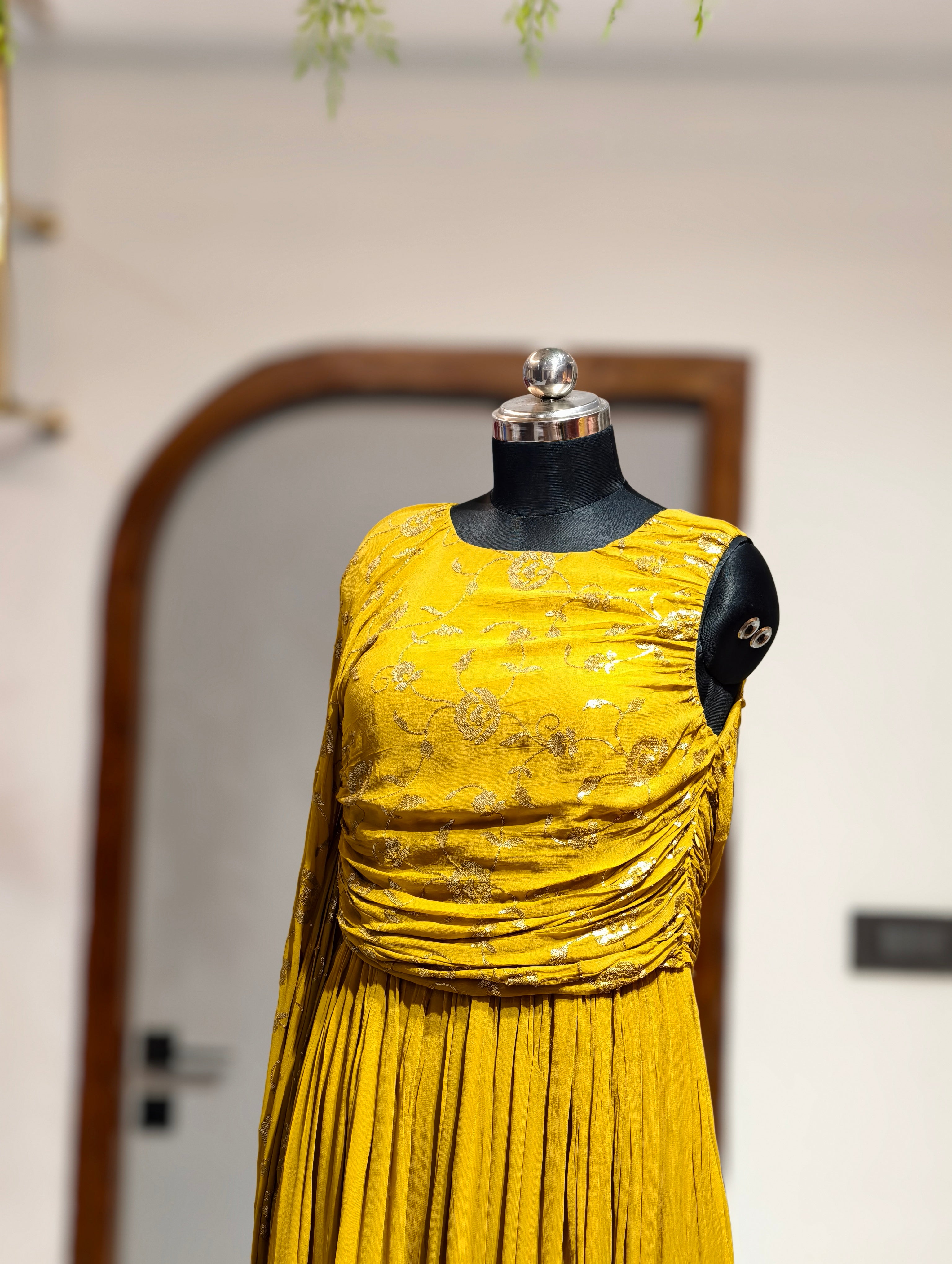 HaldiRaag Gown