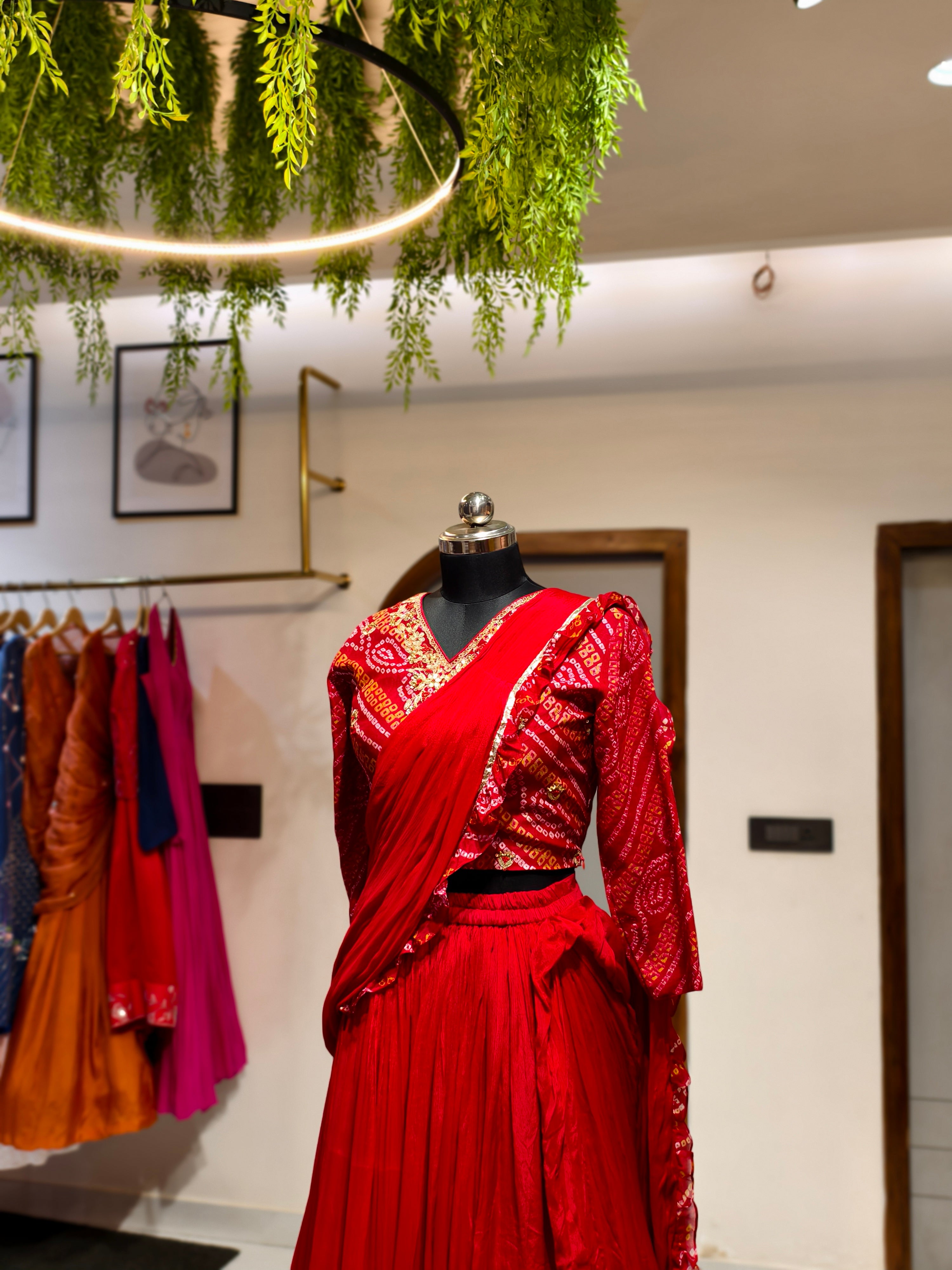 Gulbandhej RUFFLE