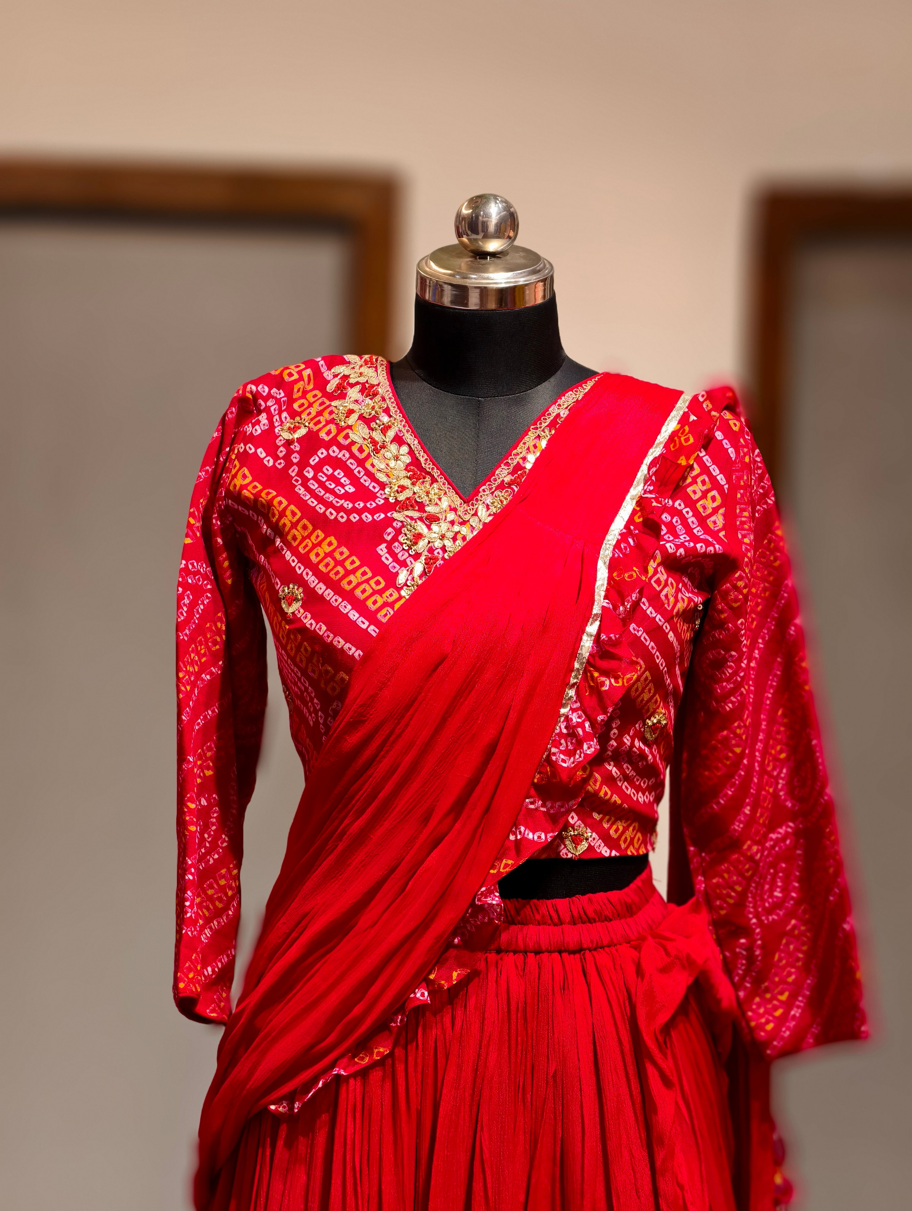 Gulbandhej RUFFLE