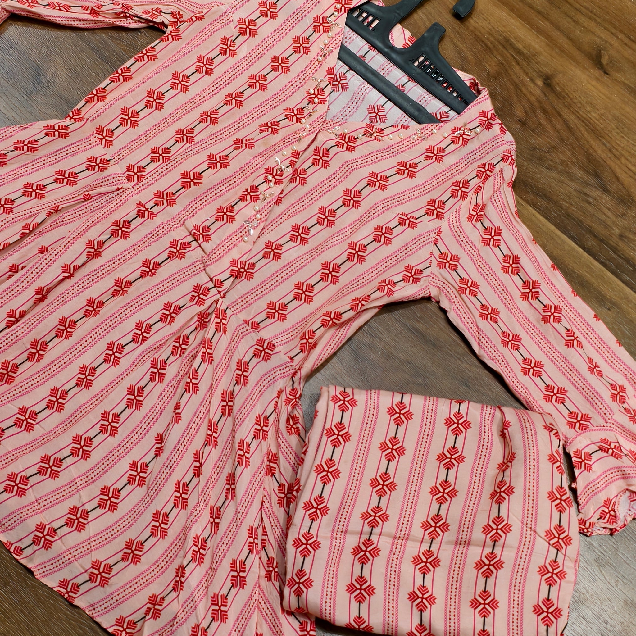 Rosy Print Set
