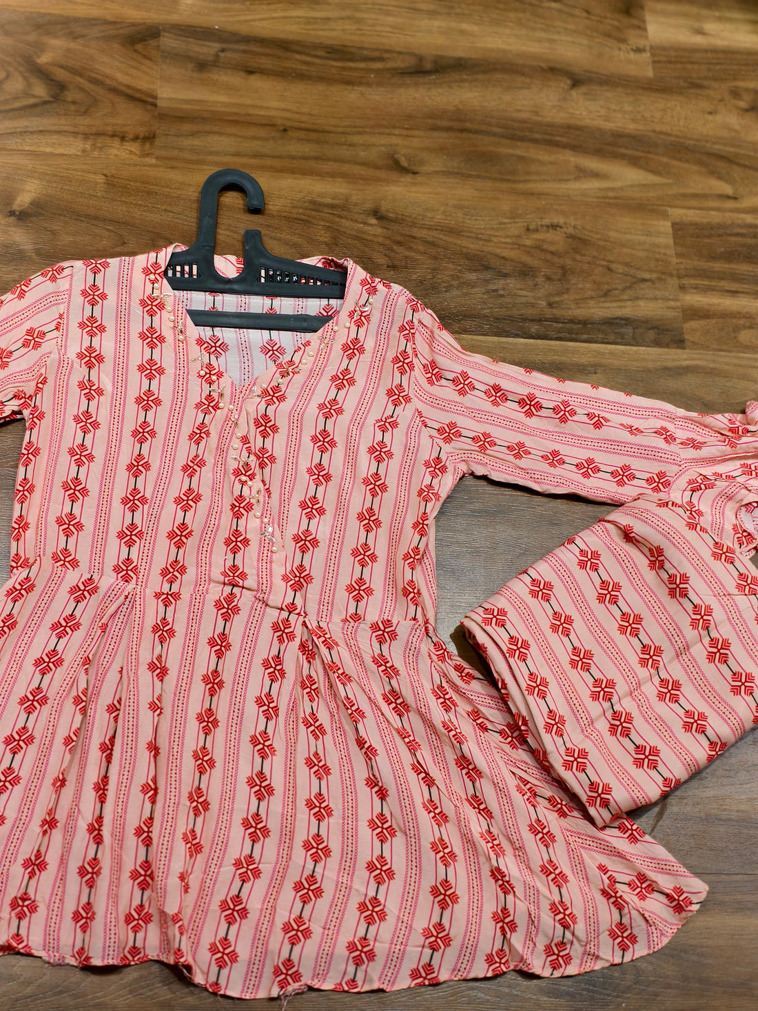 Rosy Print Set