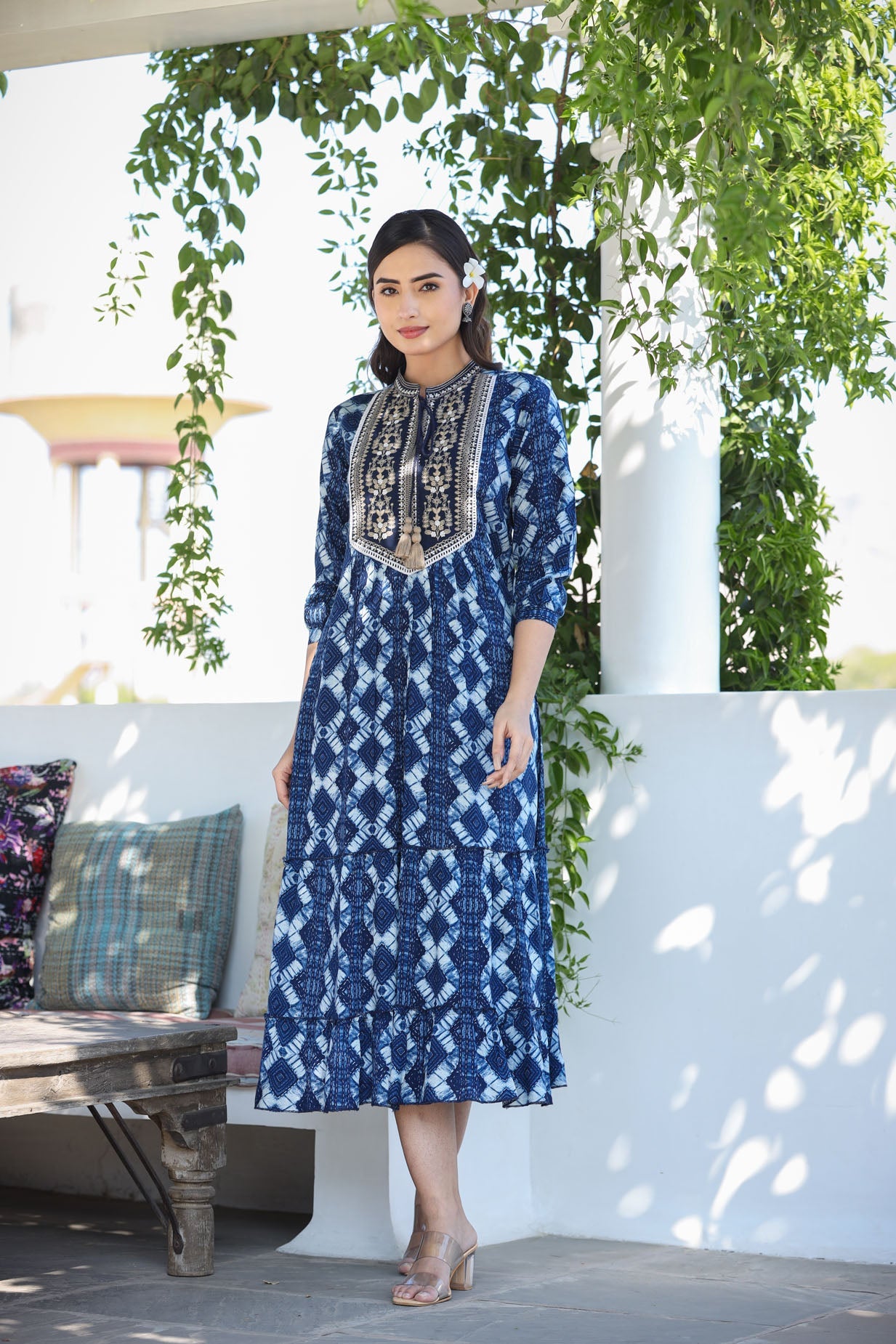 GEOMETRICAL INDIGO MIDI