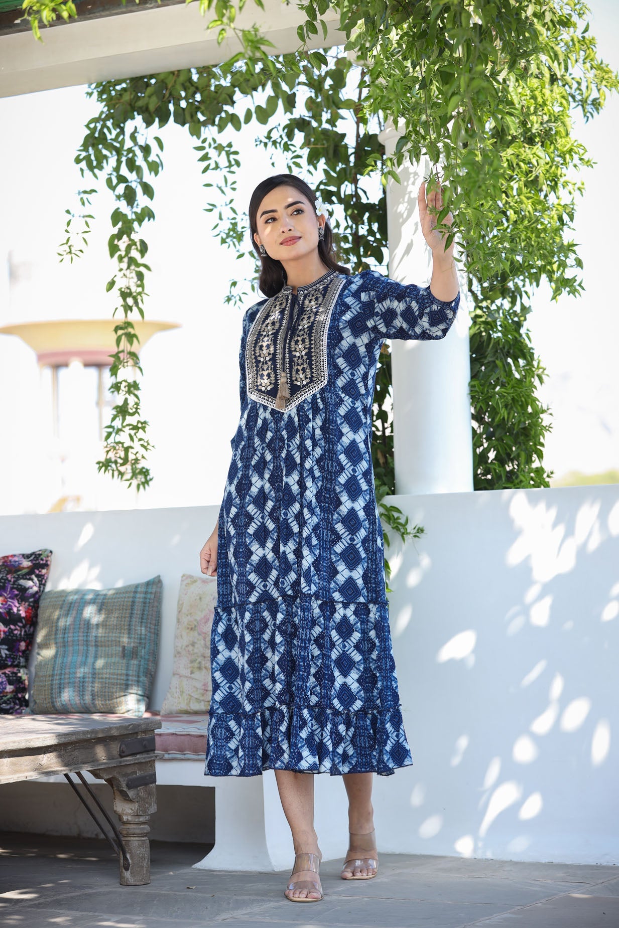 GEOMETRICAL INDIGO MIDI