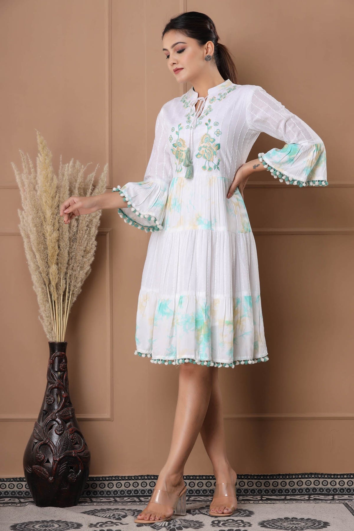 WHITE DRESS WITH OWL EMBROIDERY
