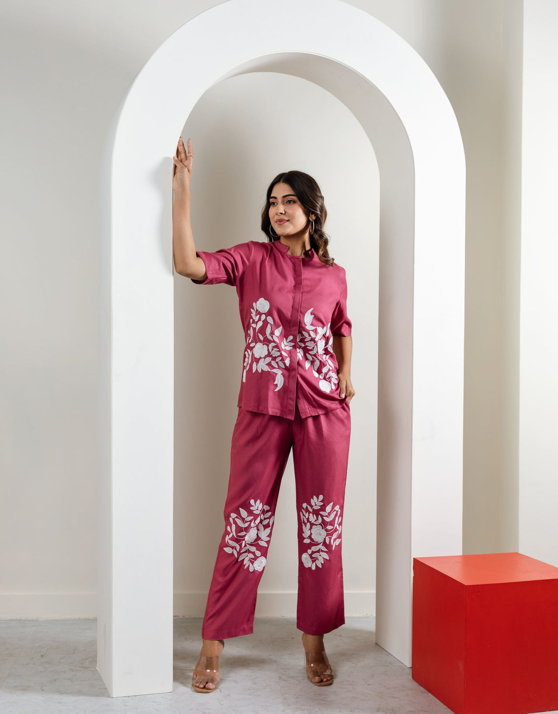 WHIMSICAL THREADWORK COORDINATED ENSEMBLE